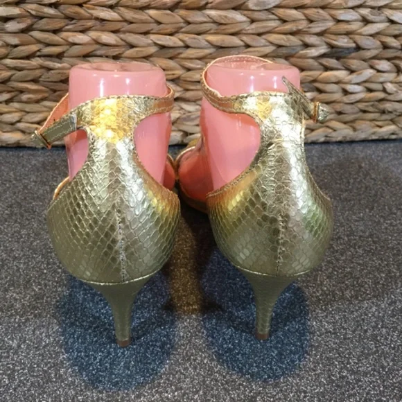 Lilly Pulitzer Gold “Natalie” Heels - Picture 8 of 15